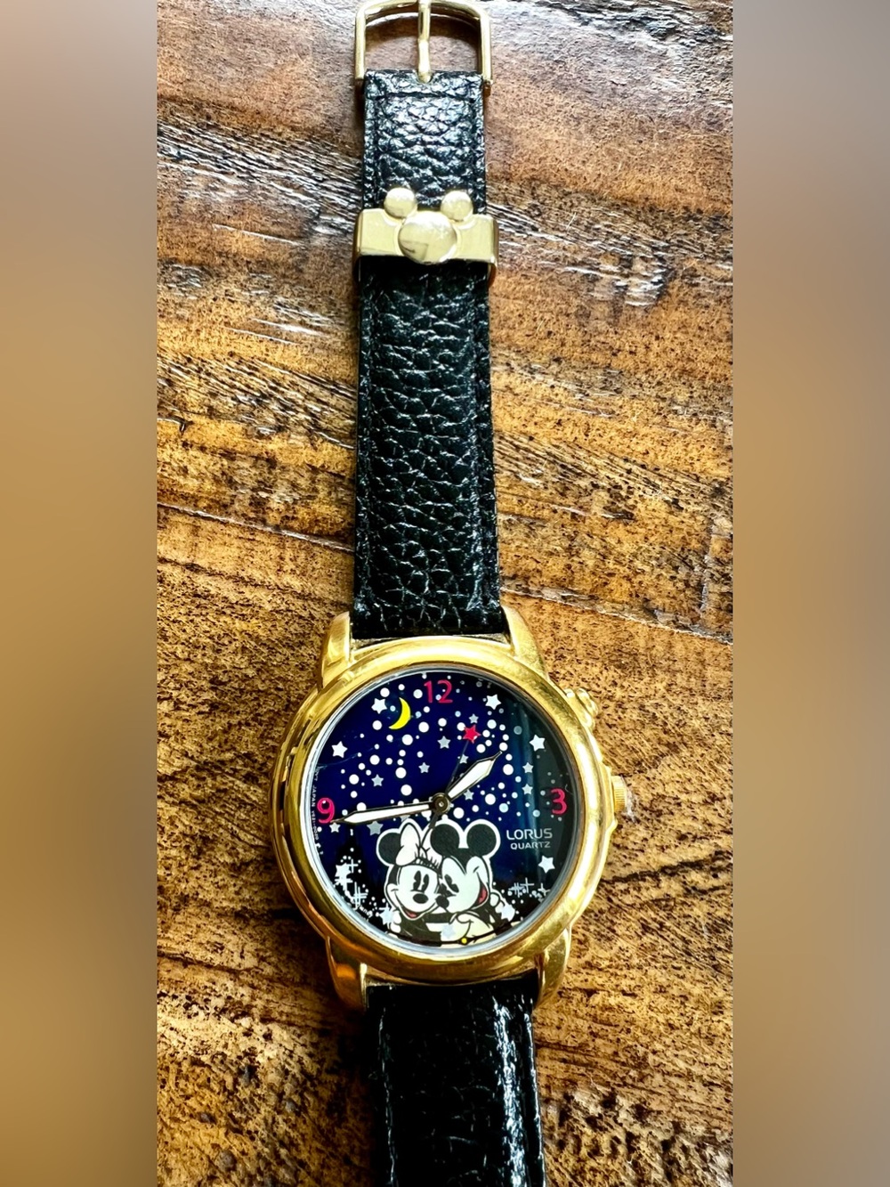 Vintage Lorus Disney Mickey & Minnie Mouse Watch-Needs Battery